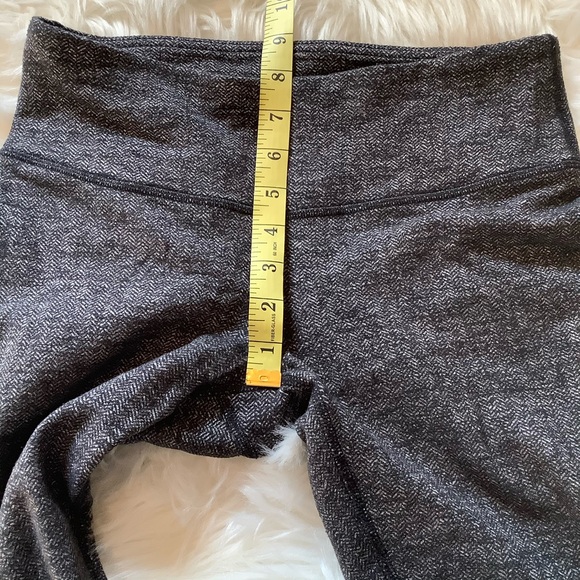 Lululemon Womens High Rise Wunder Under Leggings Size 6 - Picture 7 of 9